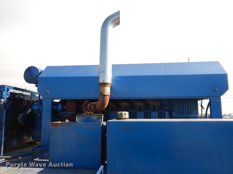 image for item DD3617 2006 Sterling L-Line pump truck