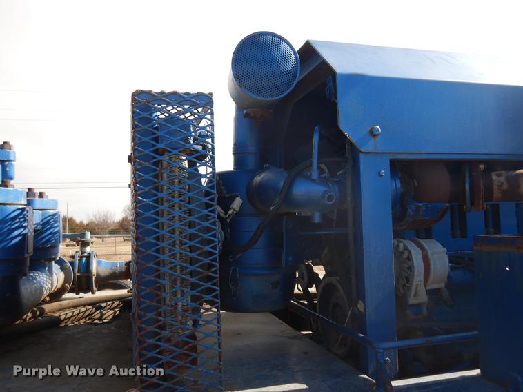 image for item DD3617 2006 Sterling L-Line pump truck