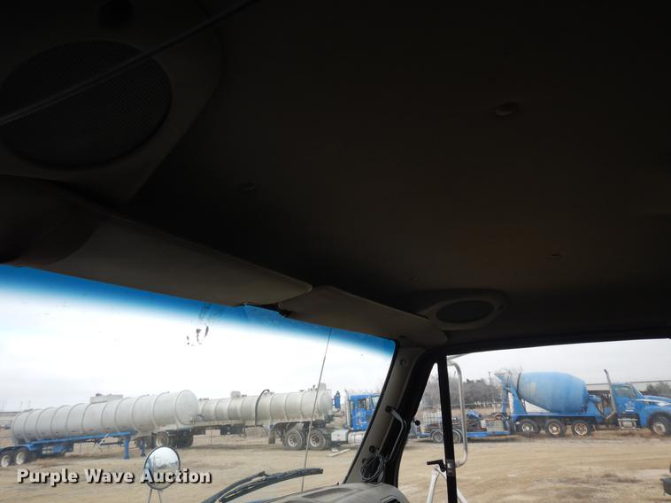 image for item DD3621 2005 Sterling L-Line flatbed truck