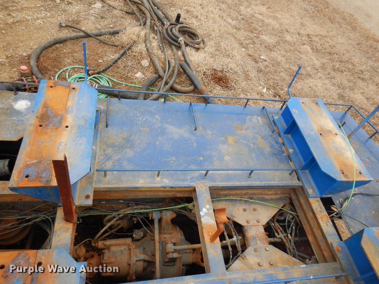 image for item DD3621 2005 Sterling L-Line flatbed truck