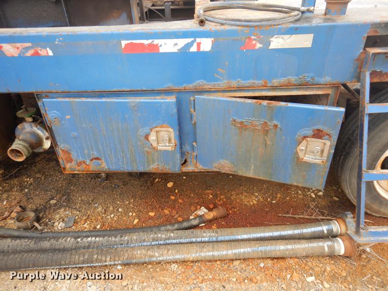 image for item DD3621 2005 Sterling L-Line flatbed truck