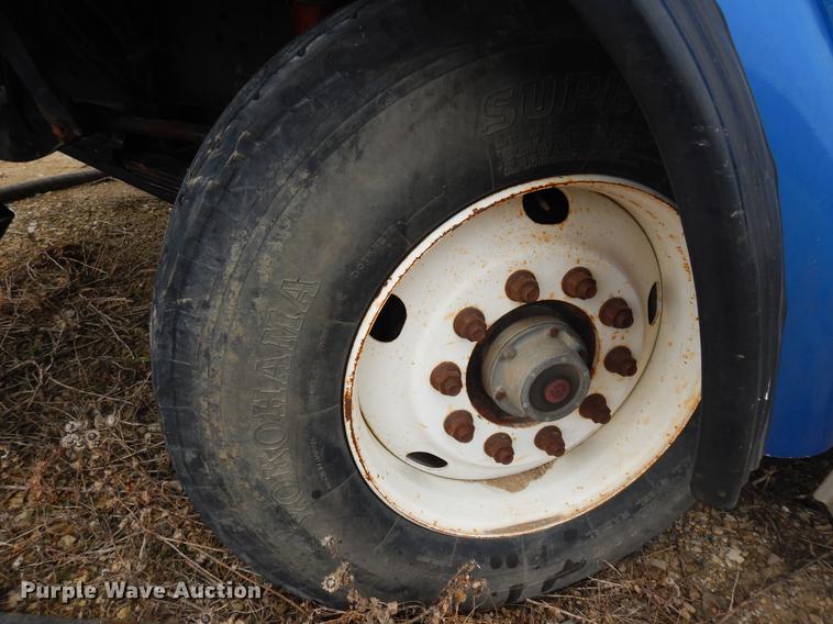 image for item DD3621 2005 Sterling L-Line flatbed truck