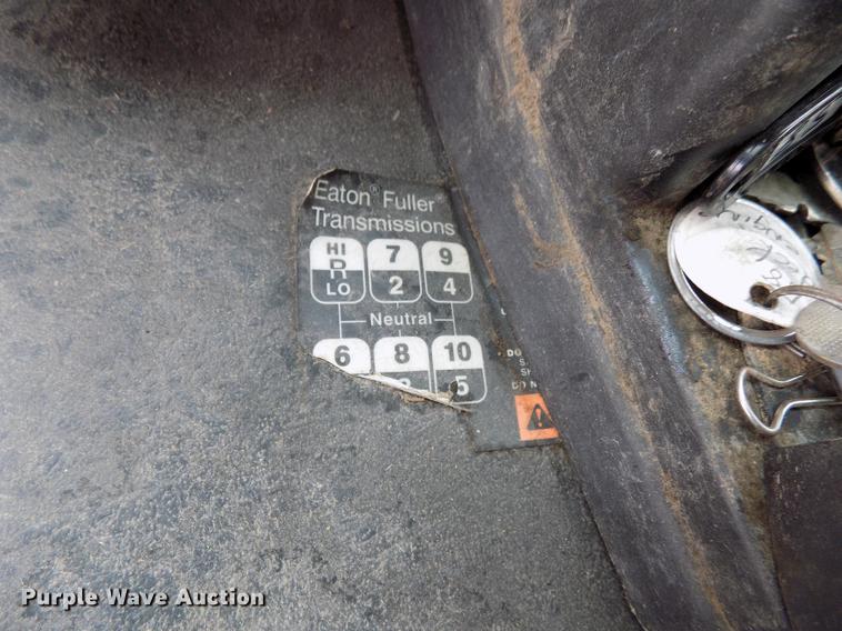 image for item DD3663 2005 International 7600 pump truck