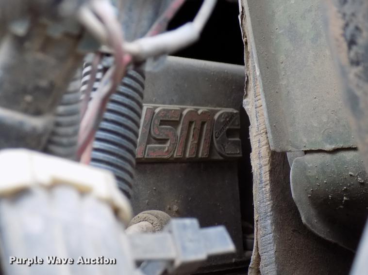 image for item DD3663 2005 International 7600 pump truck