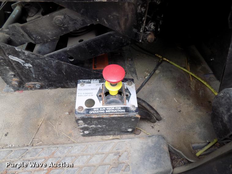 image for item DD3665 2006 Sterling L-Line cement pump truck