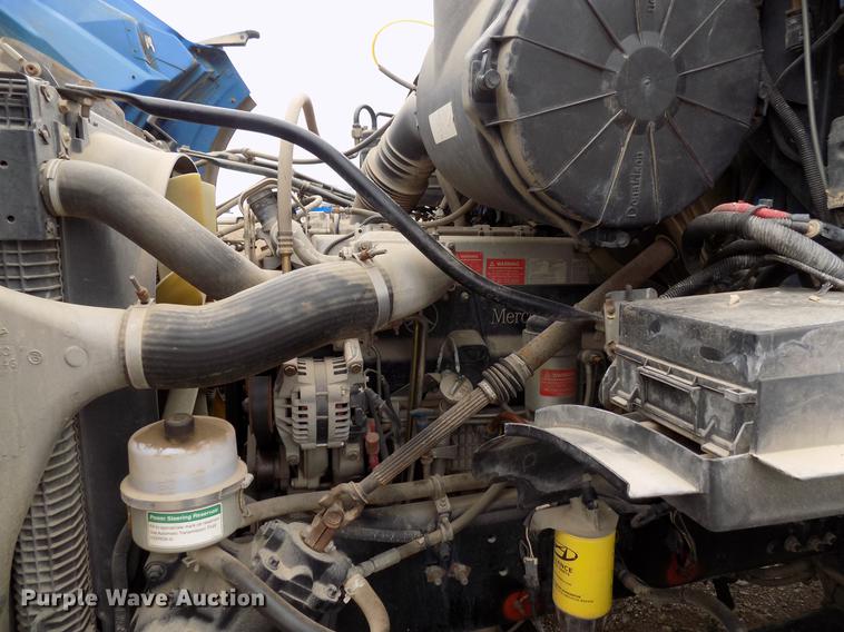 image for item DD3665 2006 Sterling L-Line cement pump truck