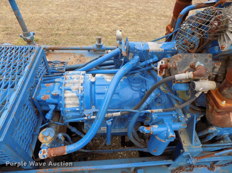 image for item DD3666 2004 International 7600 pump truck