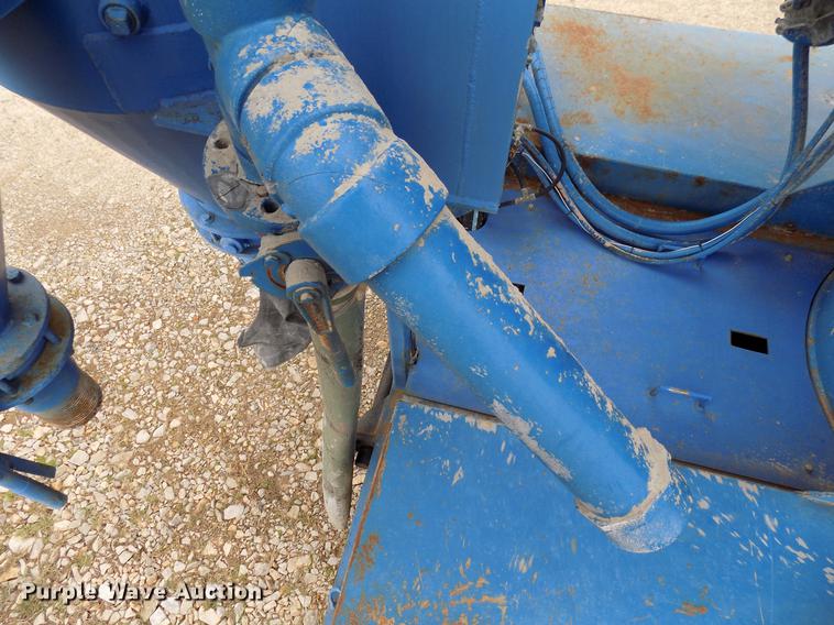 image for item DD3671 2007 International 7600 bulk cement truck