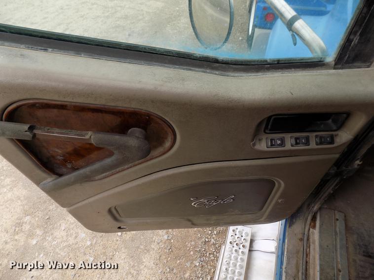 image for item DD3674 2007 International 5900i pump truck