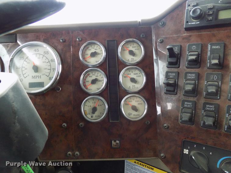 image for item DD3674 2007 International 5900i pump truck