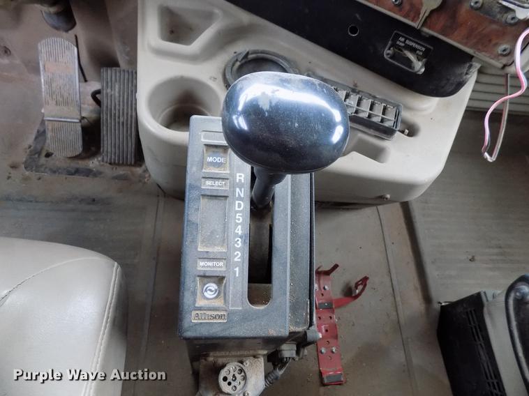 image for item DD3674 2007 International 5900i pump truck