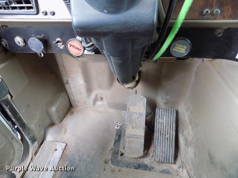 image for item DD3674 2007 International 5900i pump truck