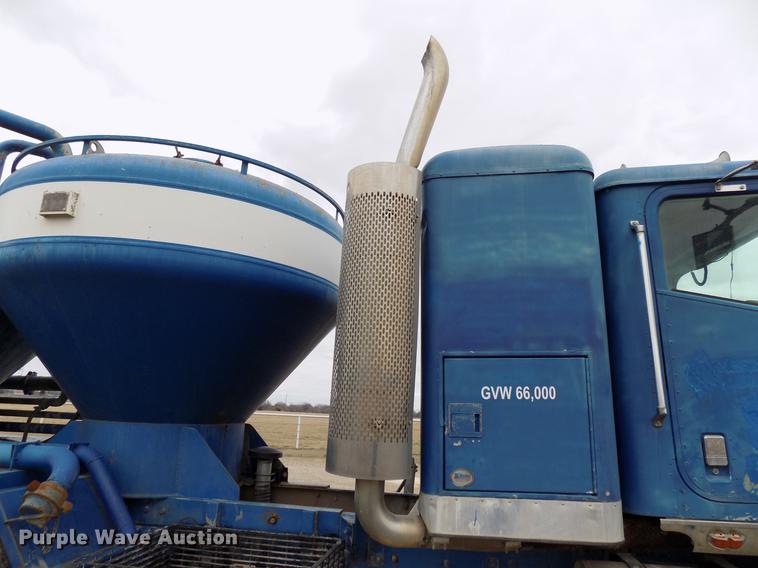 image for item DD3674 2007 International 5900i pump truck