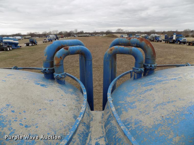 image for item DD3674 2007 International 5900i pump truck