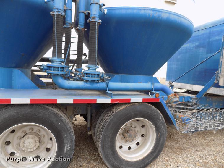 image for item DD3674 2007 International 5900i pump truck
