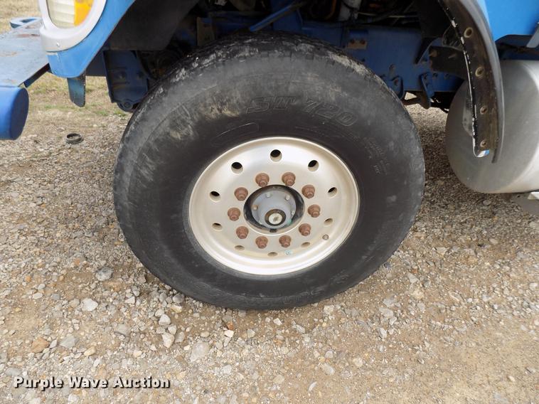 image for item DD3674 2007 International 5900i pump truck