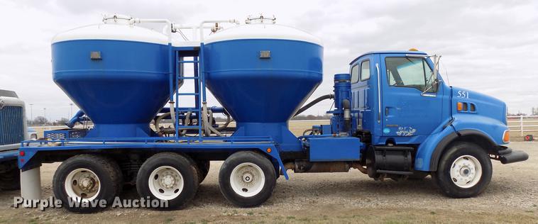 image for item DD3675 2003 Sterling LT9513 bulk cement truck