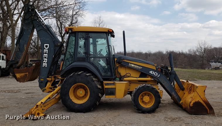image for item DD3994 2008 John Deere 410J backhoe