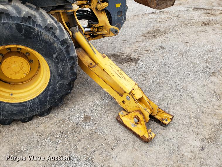 image for item DD3994 2008 John Deere 410J backhoe