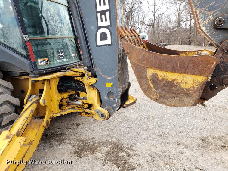 image for item DD3994 2008 John Deere 410J backhoe