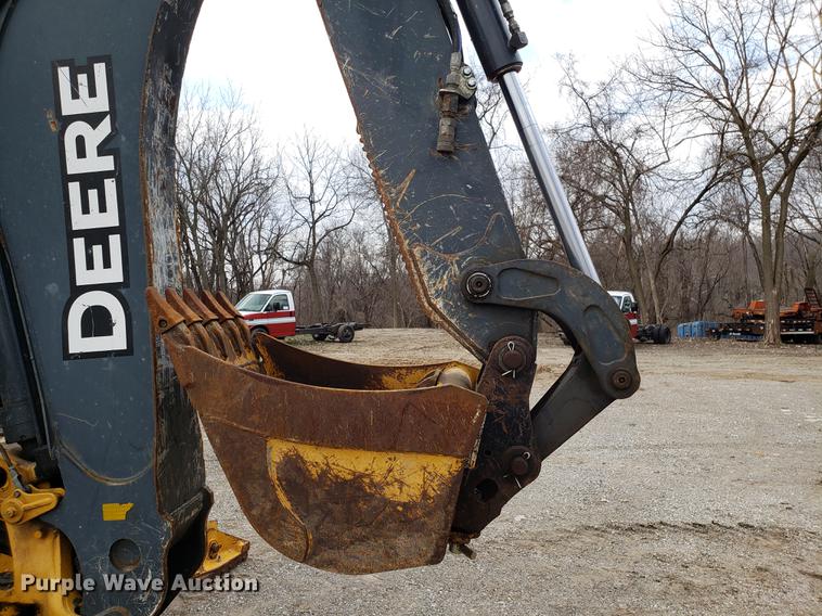 image for item DD3994 2008 John Deere 410J backhoe