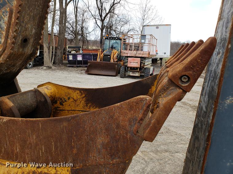 image for item DD3994 2008 John Deere 410J backhoe