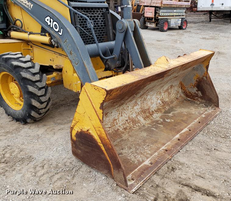 image for item DD3994 2008 John Deere 410J backhoe