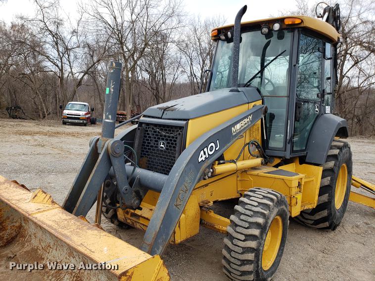 image for item DD3994 2008 John Deere 410J backhoe