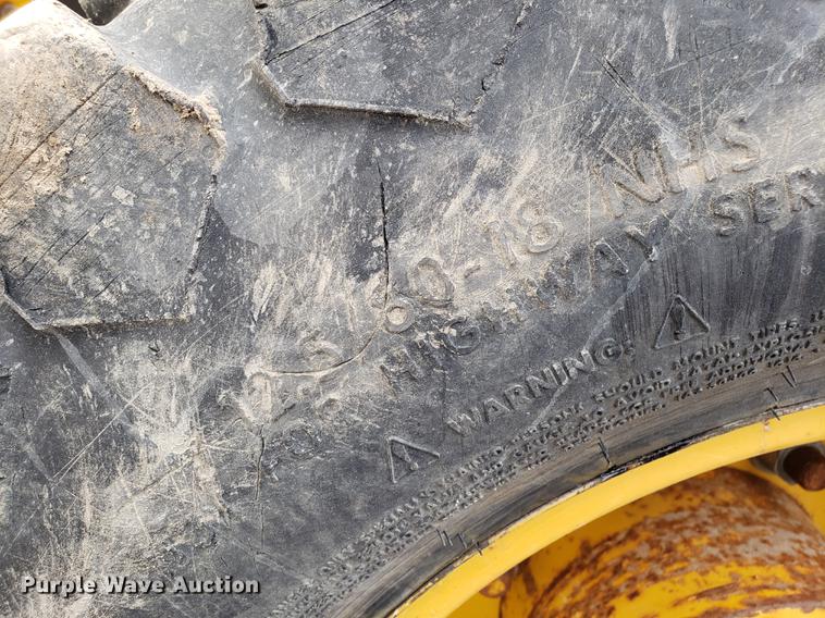 image for item DD3994 2008 John Deere 410J backhoe