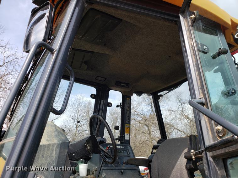 image for item DD3995 2014 John Deere 410K backhoe
