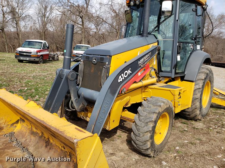 image for item DD3995 2014 John Deere 410K backhoe
