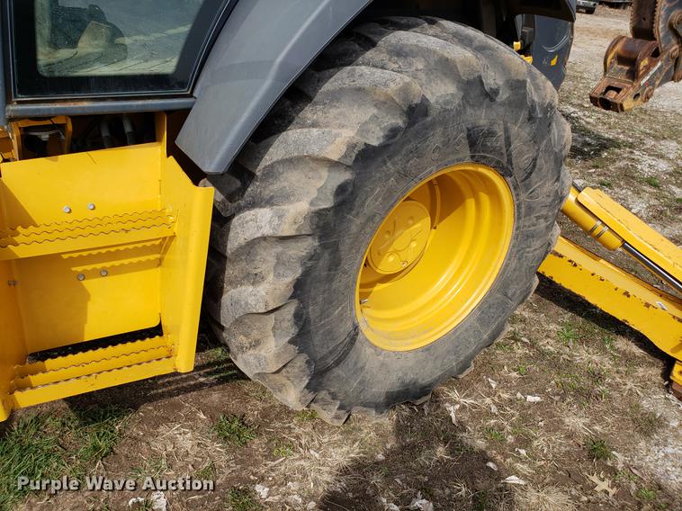 image for item DD3995 2014 John Deere 410K backhoe