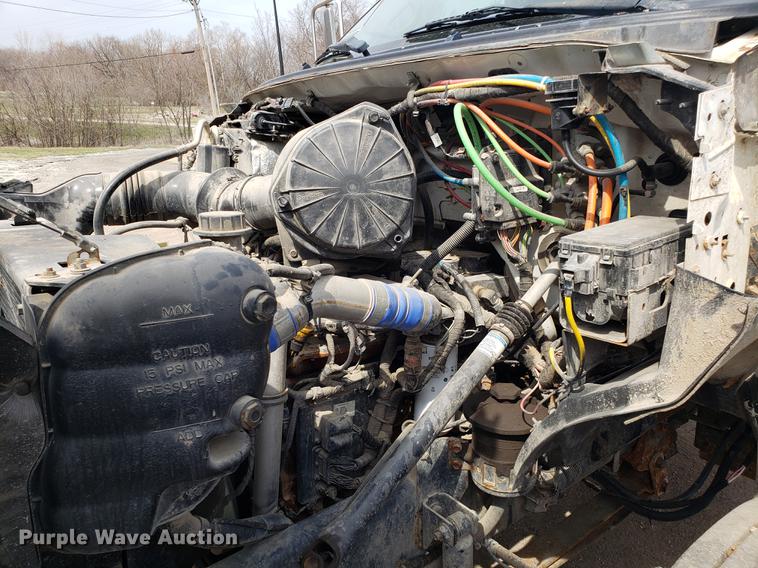 image for item DD4007 2006 Ford F650 Super Duty dump truck