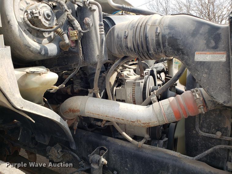 image for item DD4007 2006 Ford F650 Super Duty dump truck