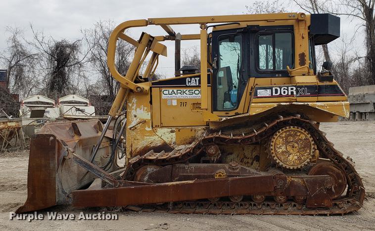 image for item DD4008 2000 Caterpillar D6R XL dozer