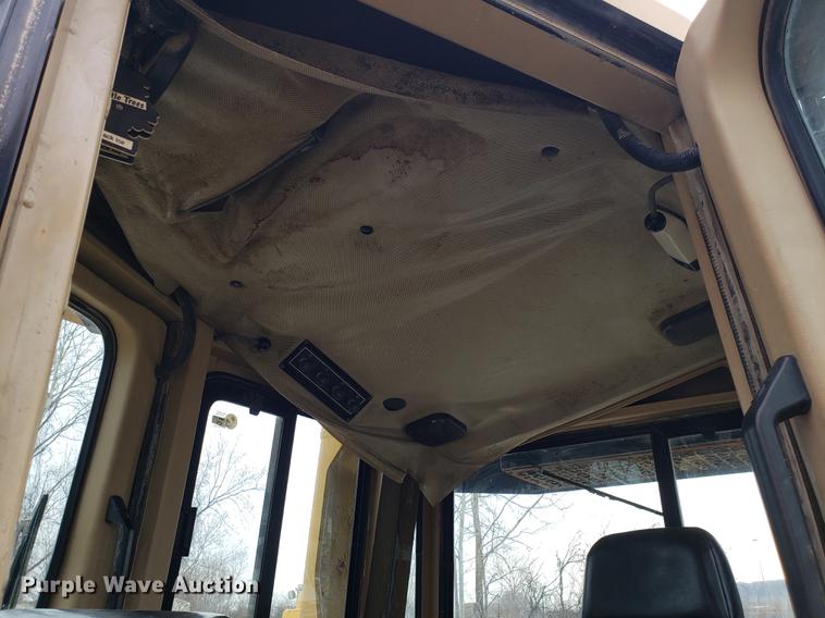 image for item DD4008 2000 Caterpillar D6R XL dozer