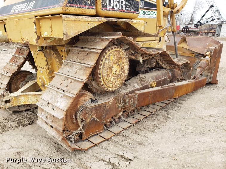 image for item DD4008 2000 Caterpillar D6R XL dozer