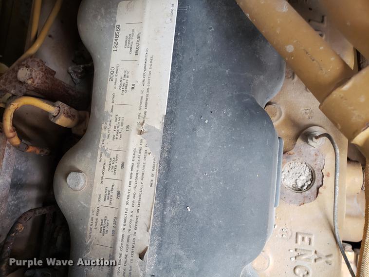 image for item DD4008 2000 Caterpillar D6R XL dozer