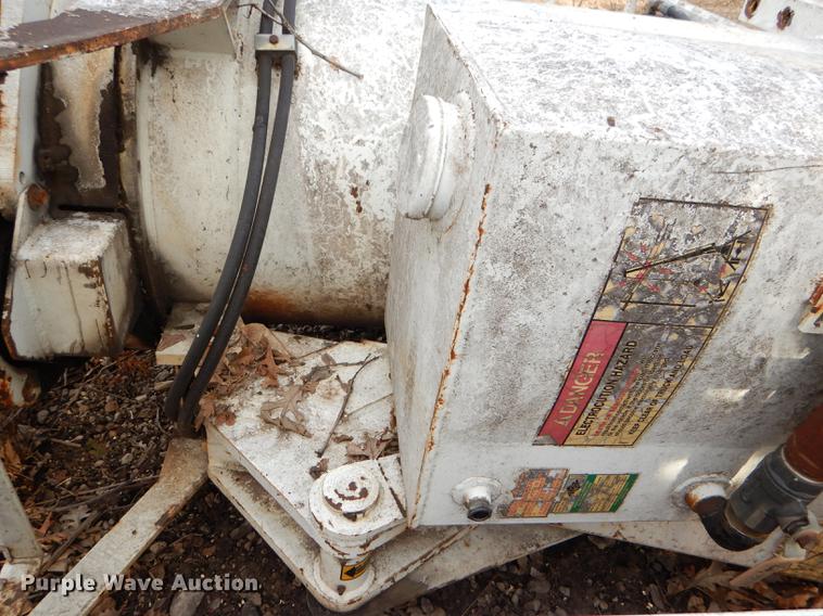 image for item DE0070 1997 IMT 10642 crane