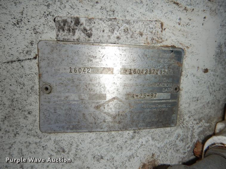 image for item DE0070 1997 IMT 10642 crane