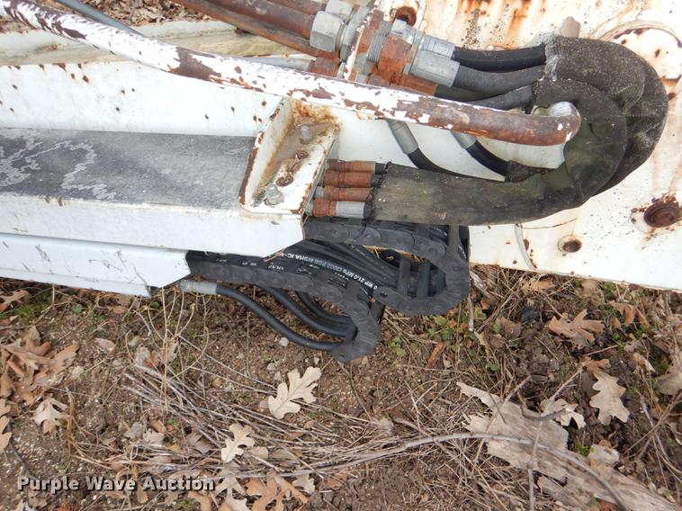 image for item DE0070 1997 IMT 10642 crane