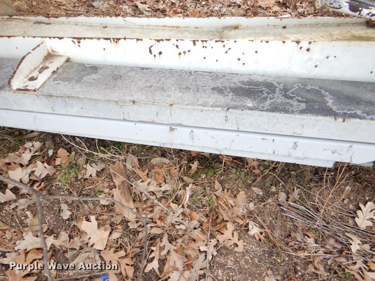 image for item DE0070 1997 IMT 10642 crane