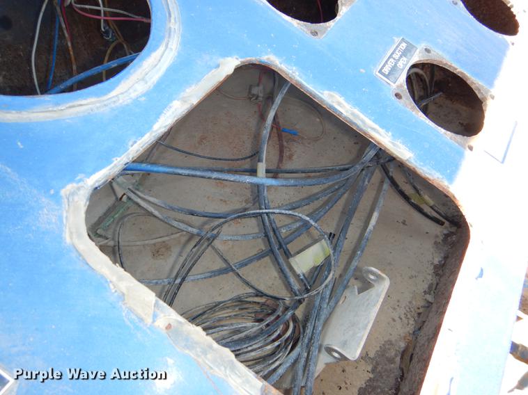 image for item DE0160 2003 Kenworth T800 tank truck