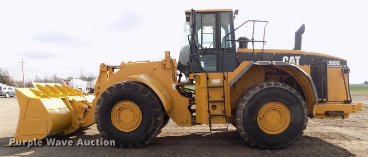 image for item DE1110 1999 Caterpillar 980G wheel loader