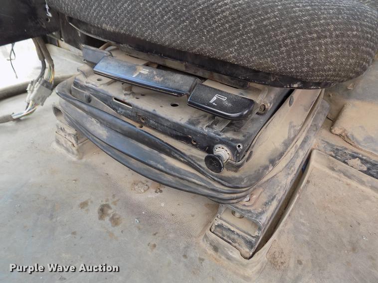 image for item DE1110 1999 Caterpillar 980G wheel loader