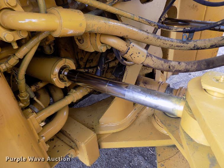 image for item DE1110 1999 Caterpillar 980G wheel loader
