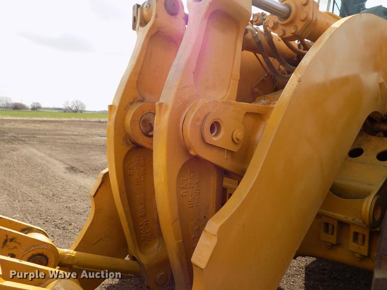 image for item DE1110 1999 Caterpillar 980G wheel loader