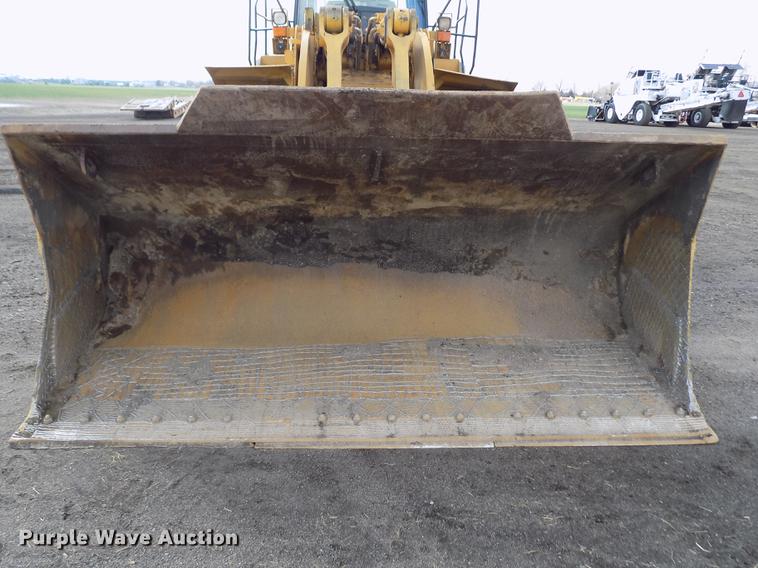 image for item DE1110 1999 Caterpillar 980G wheel loader