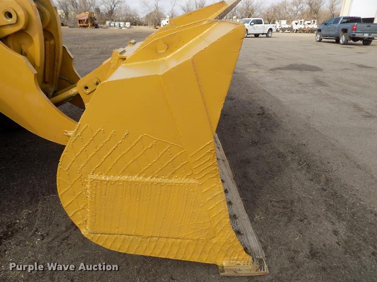 image for item DE1110 1999 Caterpillar 980G wheel loader