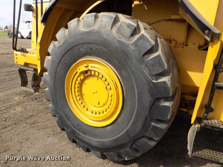 image for item DE1110 1999 Caterpillar 980G wheel loader